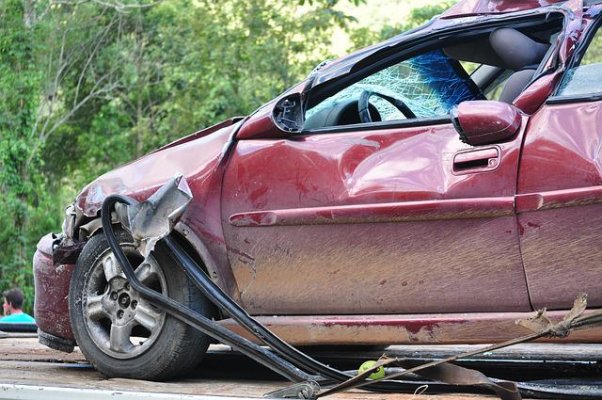 honda civic in a car accident